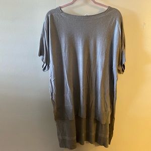 Lululemon split side shirt sleeve sweater